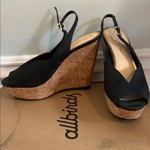 Jessica Simpson 8.5 black cork wedges. Worn 1-2x